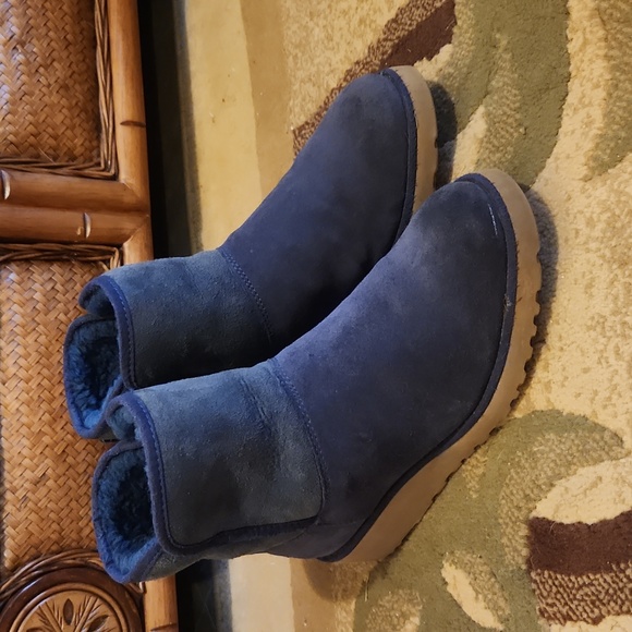 Ugg blue suede boots - Picture 1 of 11
